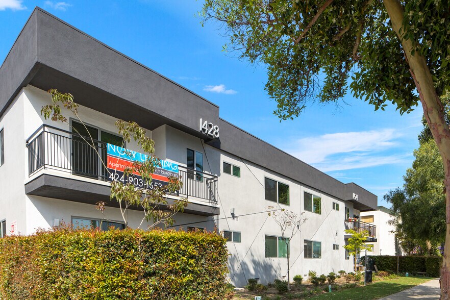 More Photos Of 1428 12th St, Santa Monica Apartments For Sale