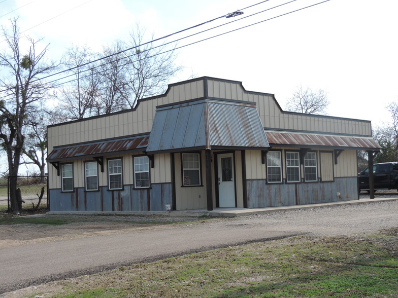 Primary Photo Of 206 E Loop 121, Belton Office For Lease