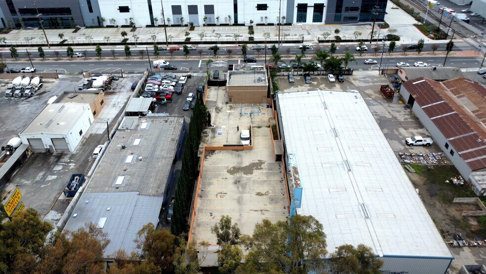 More Photos Of 2421 E Artesia Blvd, Long Beach Warehouse For Sale