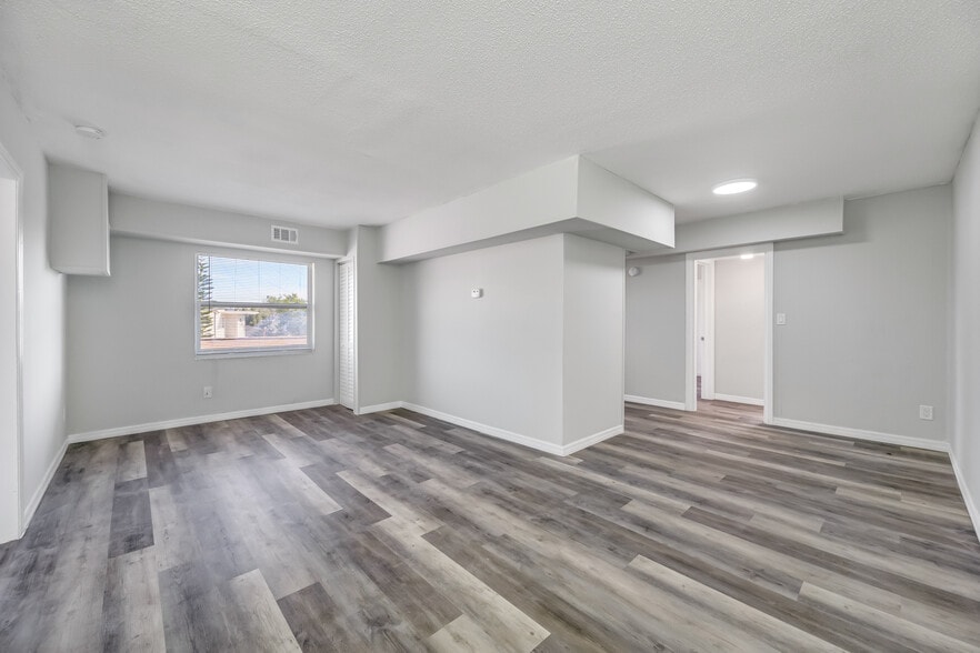 More Photos Of , Clearwater Multifamily For Sale