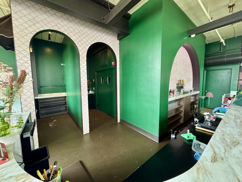 More Photos Of 44 Elton St, Rochester General Retail For Lease