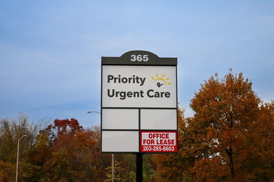 More Photos Of 365 Hemingway Ave, East Haven Medical For Lease