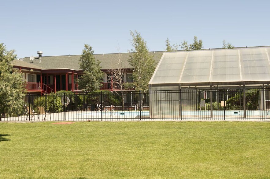 More Photos Of 201 Stagecoach Trl, Ogallala Hospitality For Sale