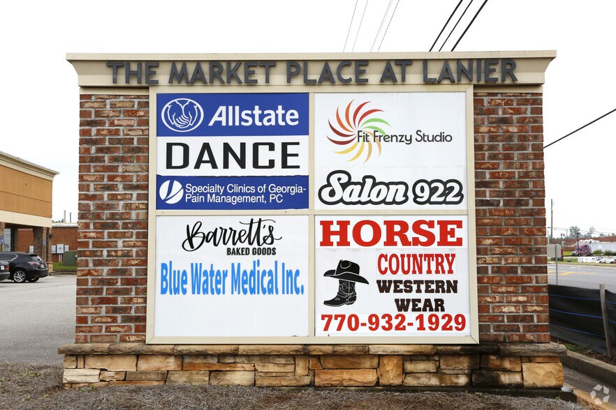 More Photos Of 922 Gainesville Hwy, Buford Unknown For Lease