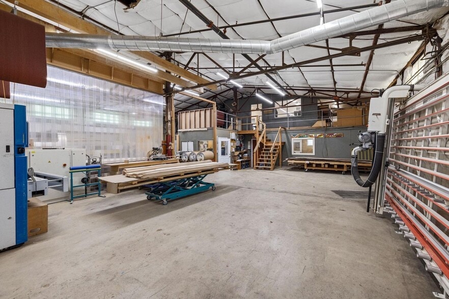 More Photos Of 709 N Sacramento St, Lodi Warehouse For Sale