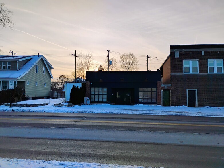 More Photos Of 14820-14840 Kercheval St, Detroit Storefront Retail Office For Sale