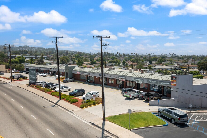 More Photos Of 804-846 E Lincoln Ave, Orange General Retail For Sale