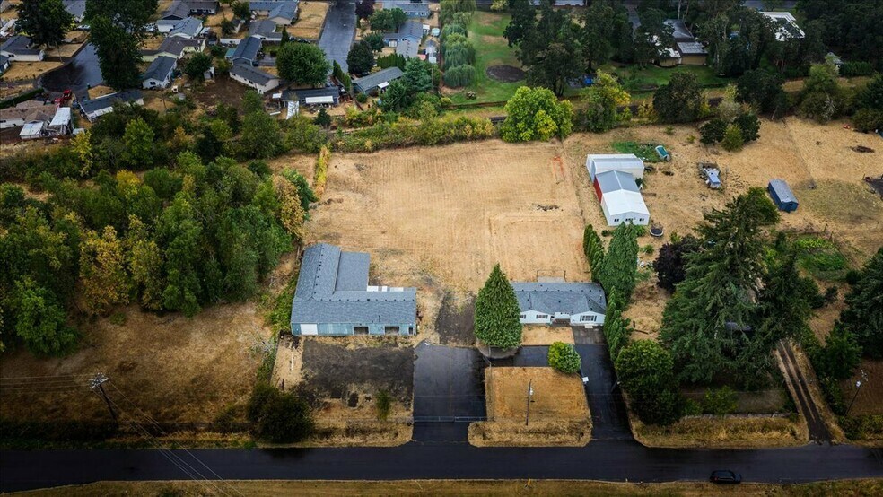More Photos Of 941 Beaver Creek Rd, Aumsville Industrial For Sale