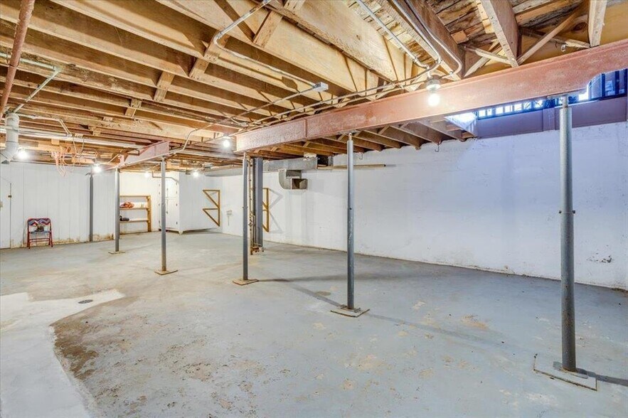 More Photos Of 116 E Pine Ave, El Dorado Apartments For Sale
