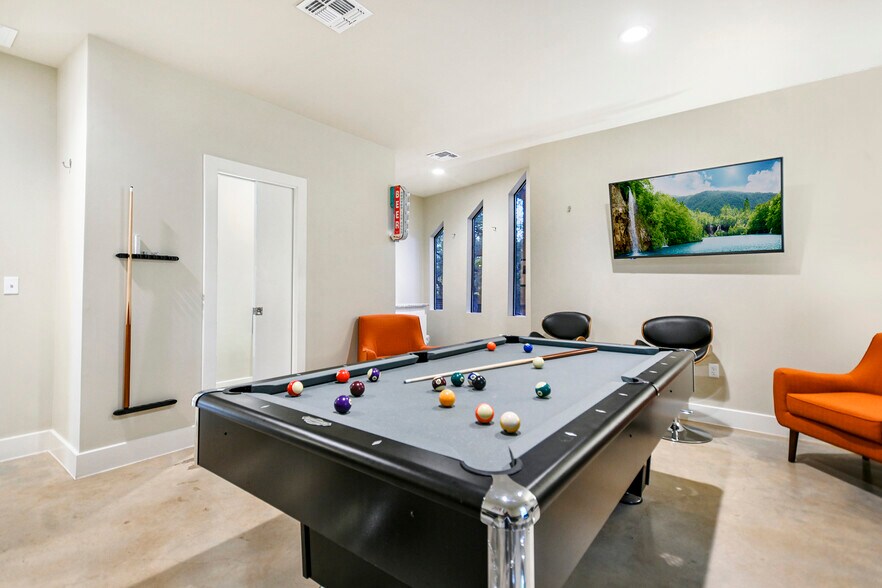 More Photos Of 601 Sandy Point Rd, Wimberley Lodge Meeting Hall For Sale