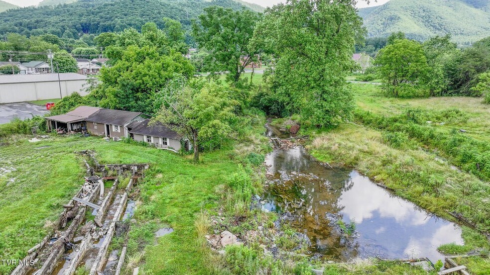 More Photos Of 118 Highway 67, Hampton Land For Sale