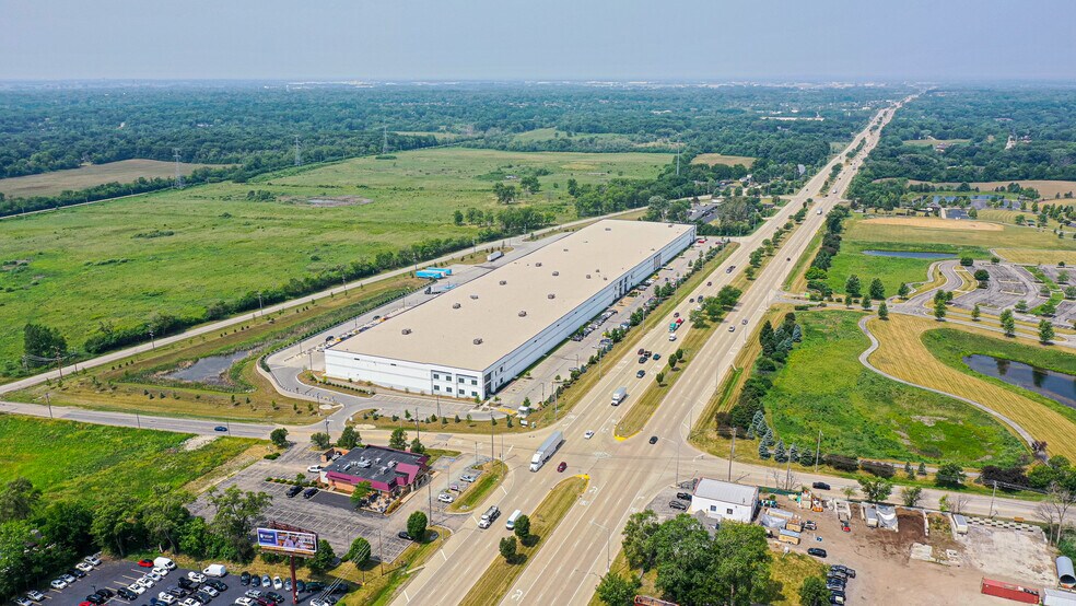 More Photos Of 27W371 North Ave, West Chicago Restaurant For Sale