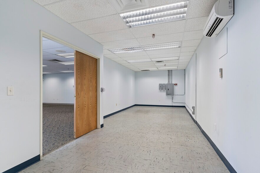 More Photos Of 155 31st St, Ogden Research And Development For Sale