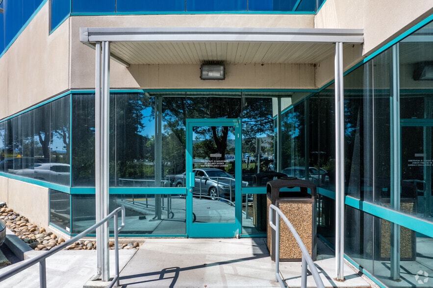 More Photos Of 27206 Calaroga Ave, Hayward Medical For Lease