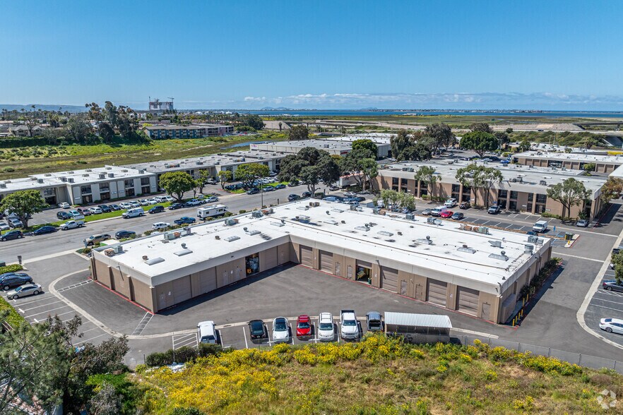 More Photos Of 105 W 35th St, National City Unknown For Lease