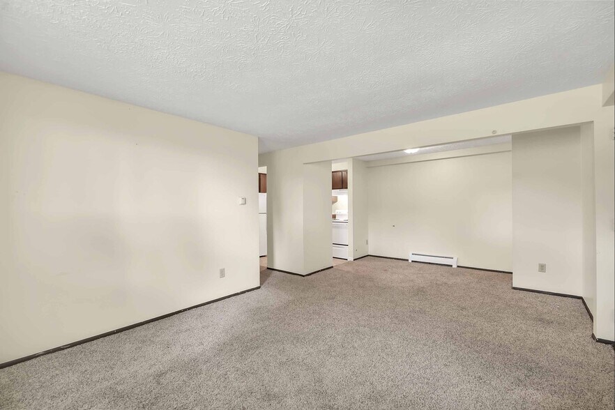 More Photos Of 2612 Pioneer Trl, Sandusky Apartments For Sale