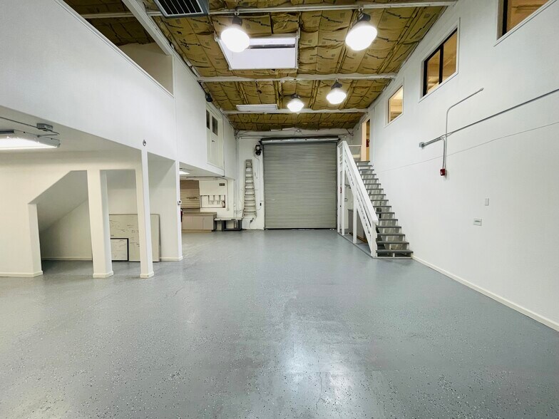More Photos Of 1925 Francisco Blvd E, San Rafael Light Manufacturing For Lease
