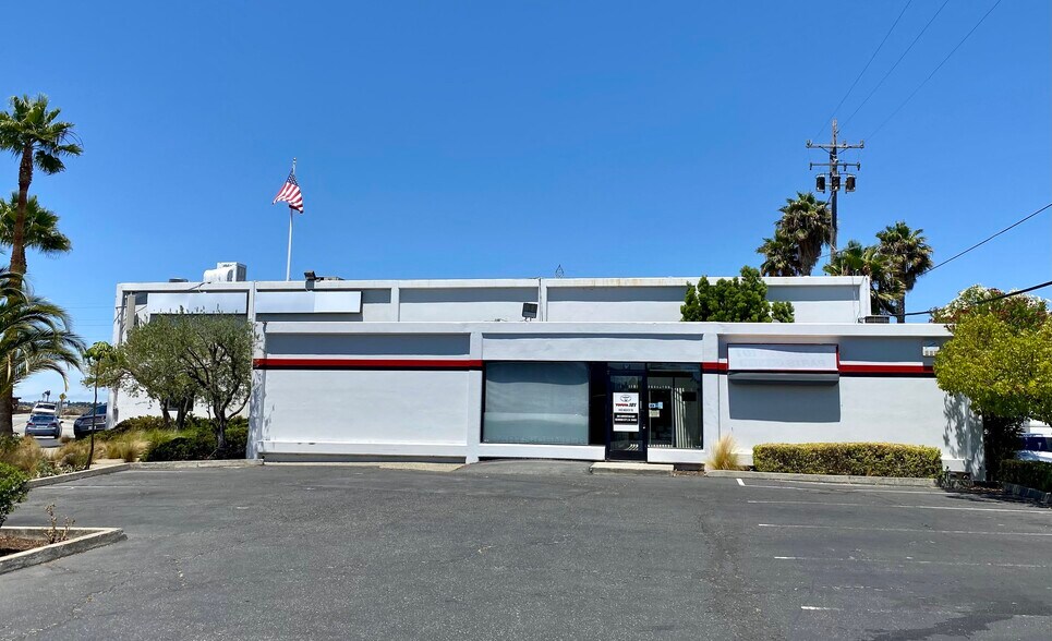 Primary Photo Of 517 E Bayshore Rd, Redwood City Warehouse For Sale
