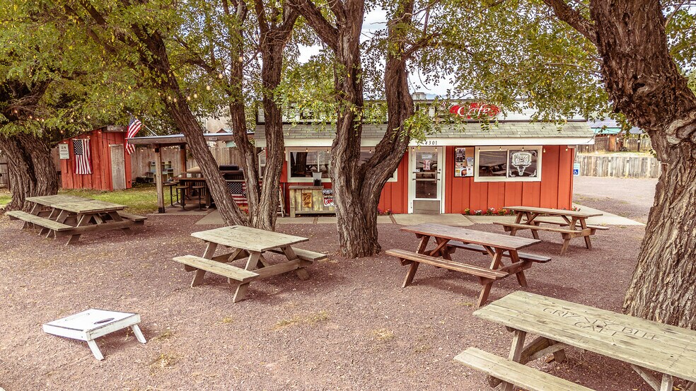 More Photos Of 4301 Nelson St, Taylorsville Restaurant For Sale