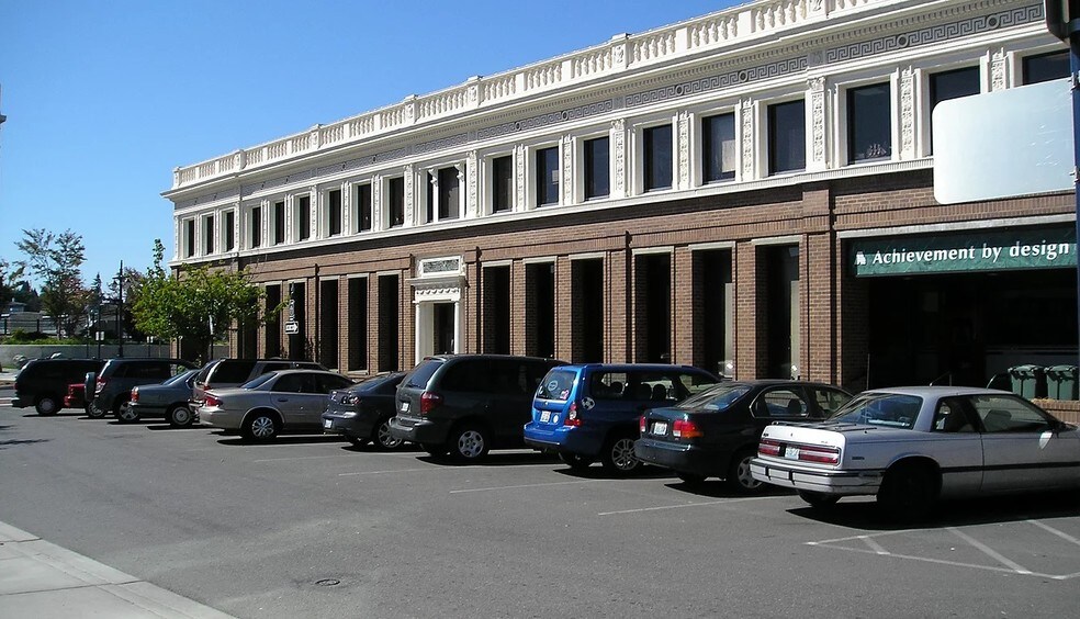 More Photos Of 202 Pacific Ave, Bremerton Office For Lease