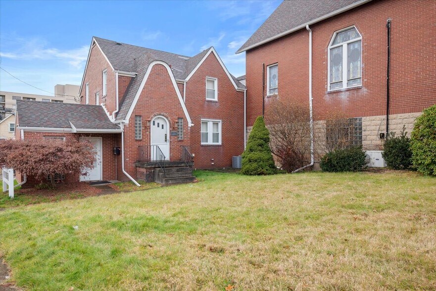 More Photos Of 1701 Kenneth Ave, Arnold Religious Facility For Sale