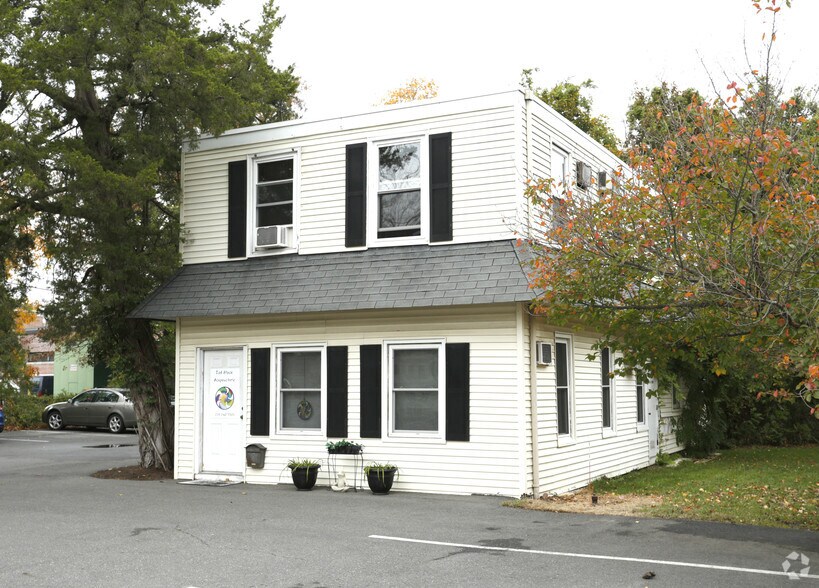 More Photos Of 214 Washington St, Toms River Office For Lease