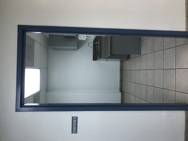 More Photos Of 1310 W St Marys Rd, Tucson Medical For Lease