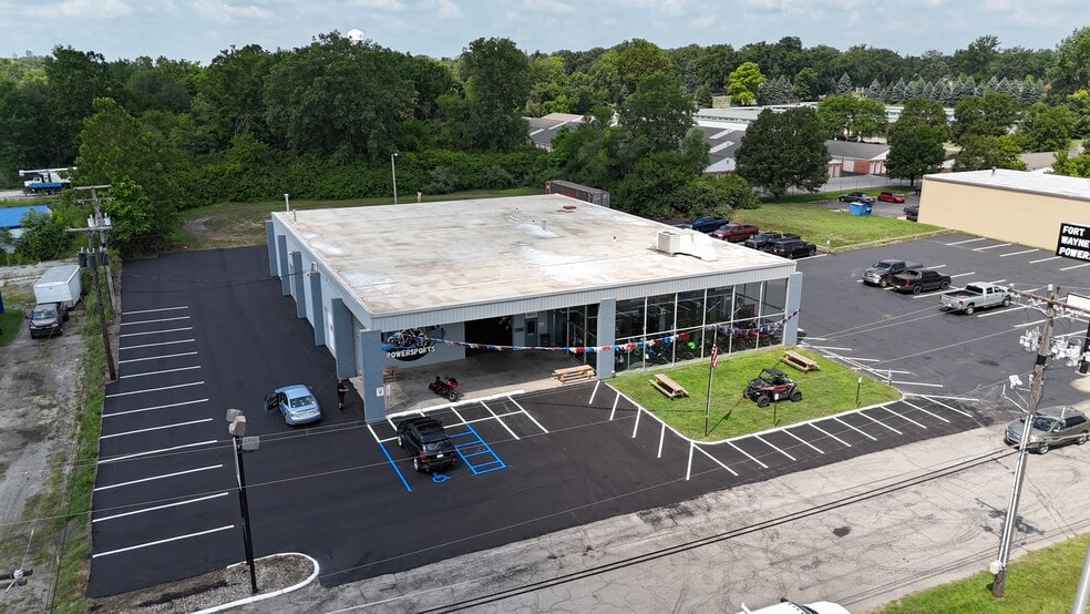 Primary Photo Of 1001 N Coliseum Blvd, Fort Wayne Auto Dealership For Sale
