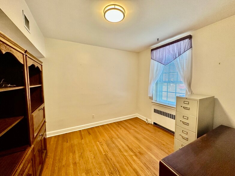 More Photos Of 600 Cooks Ln, Baltimore Religious Facility For Sale