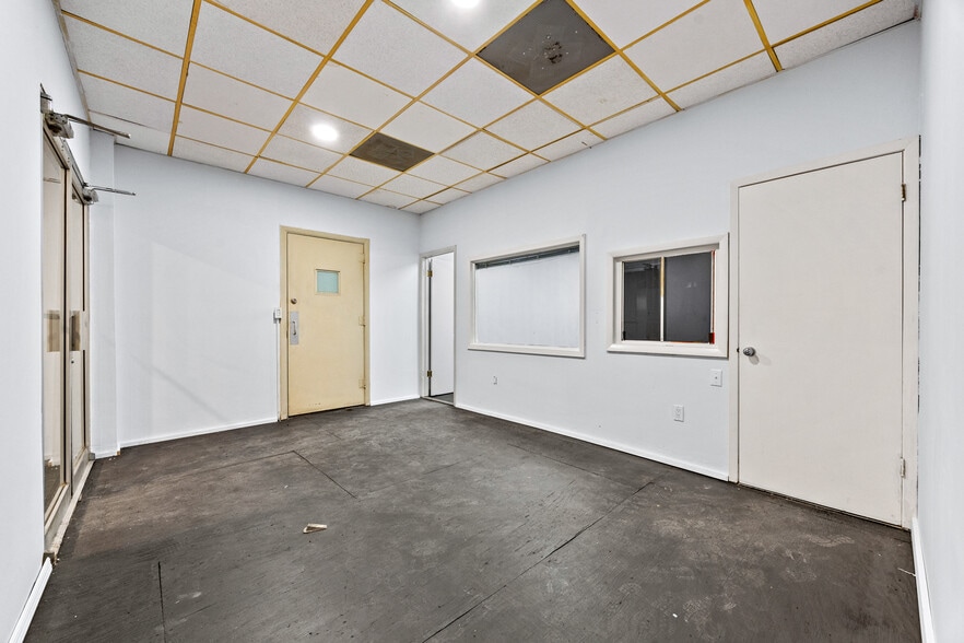 More Photos Of 76-14 Rockaway Blvd, Woodhaven Storefront Retail Residential For Sale