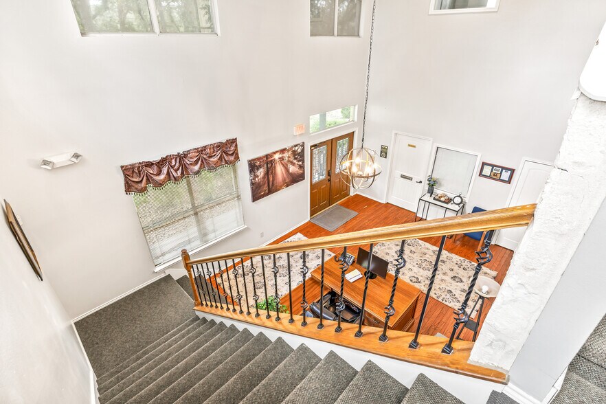 More Photos Of 18965 FM 2252, Garden Ridge Office For Sale