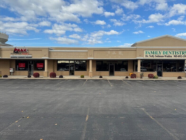 More Photos Of 165 Hwy 20, Fonthill Storefront Retail Office For Lease