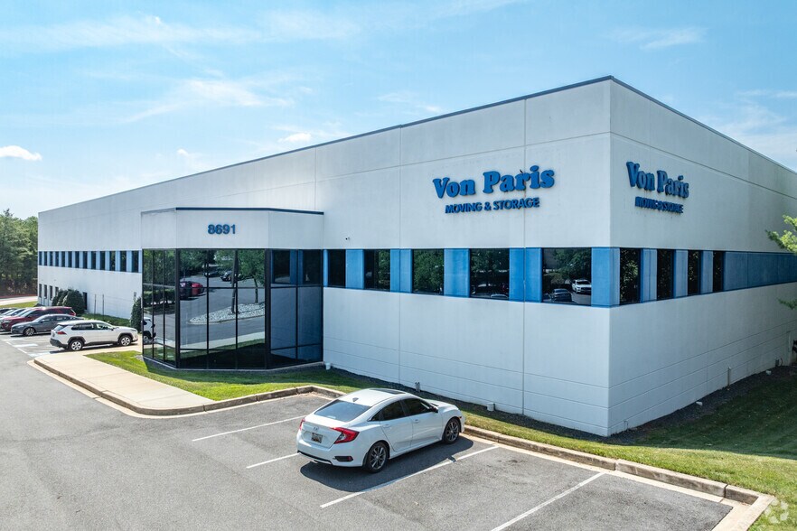 More Photos Of 8691 Larkin Rd, Savage Warehouse For Lease