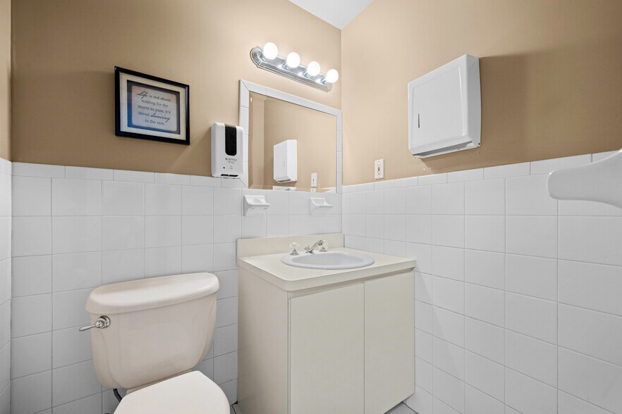 More Photos Of 10 Hunter Ave, Miller Place Office Residential For Sale