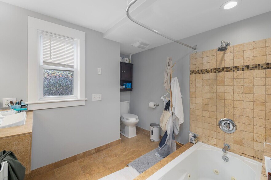 More Photos Of 64-66 Pitman St, Providence Apartments For Sale