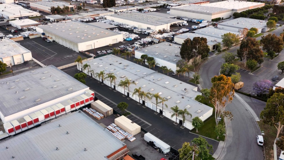 More Photos Of 13538-13594 Pumice St, Norwalk Warehouse For Lease