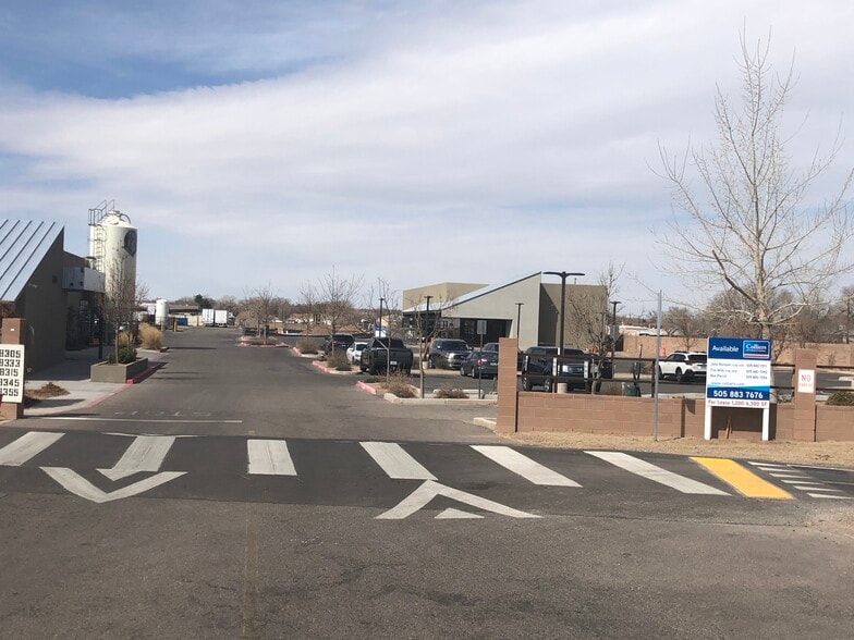 More Photos Of 8325-8333 2nd St NW, Los Ranchos De Albuquerque General Retail For Lease