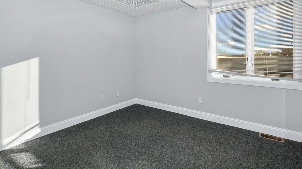 More Photos Of 104 Bridge Rd, Salisbury Loft Creative Space For Lease