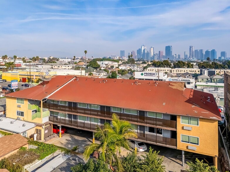 More Photos Of 1717 S Vermont Ave, Los Angeles Hotel For Sale