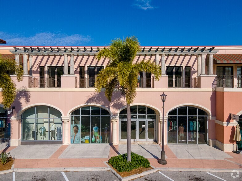More Photos Of 23150 Fashion Dr, Estero Storefront Retail Office For Lease