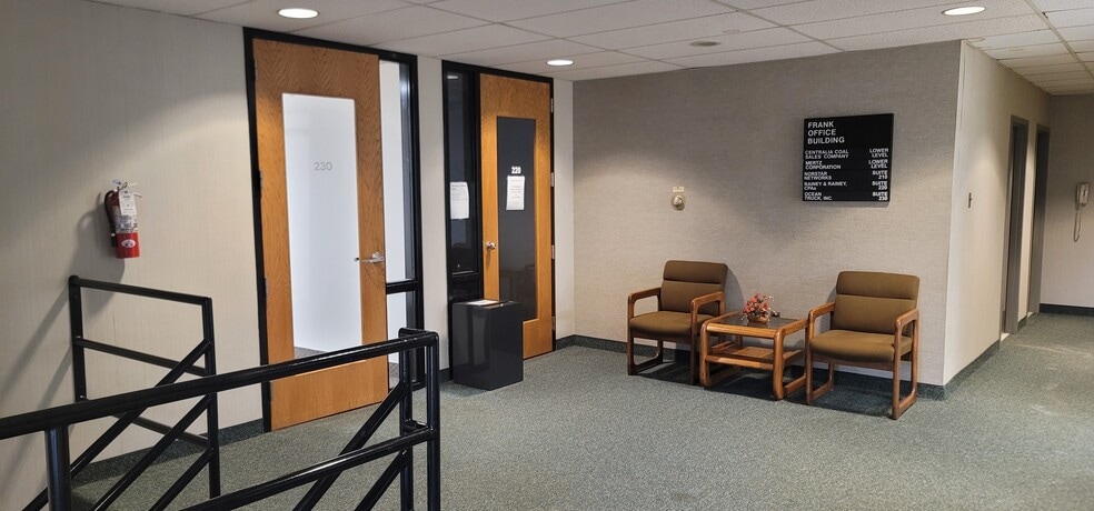 More Photos Of 350 Laird St, Wilkes Barre Office For Lease