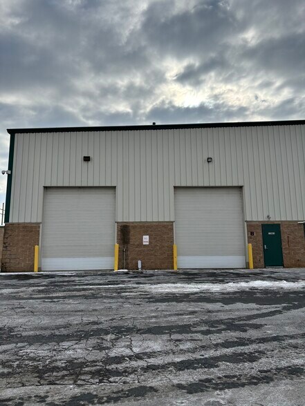 More Photos Of 12801 Silver Lake Rd, Brighton Manufacturing For Sale