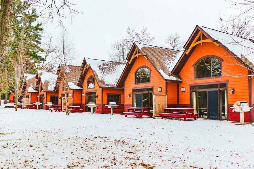 More Photos Of 26050 Oak Ln, Nisswa Hotel For Sale