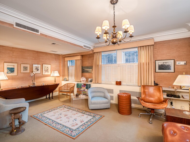 More Photos Of 910 Park Ave, New York Apartments For Sale