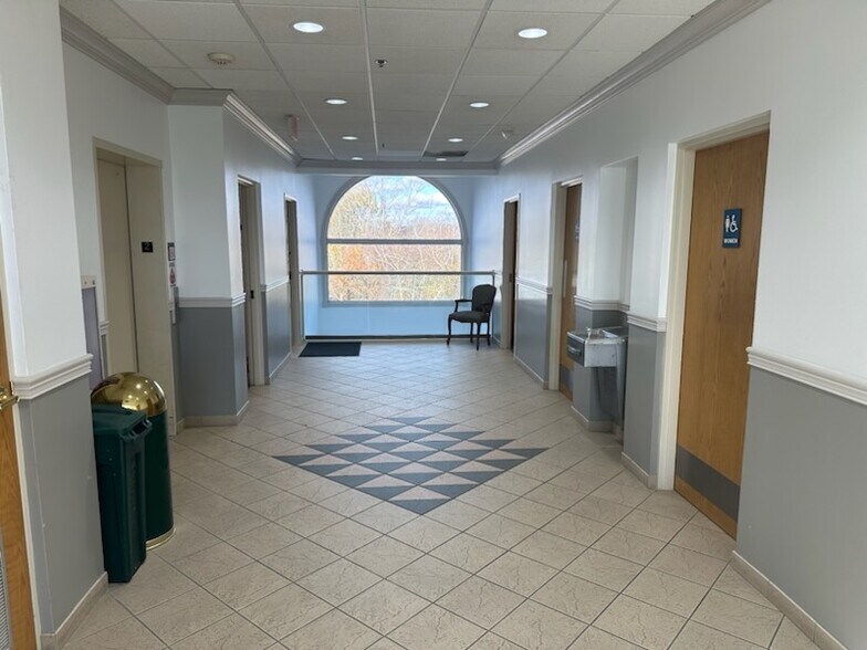 More Photos Of 2615 Three Oaks Rd, Cary Medical For Lease