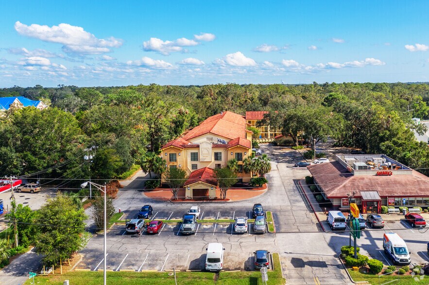 More Photos Of 7750 Davis Hwy, Pensacola Hotel For Sale
