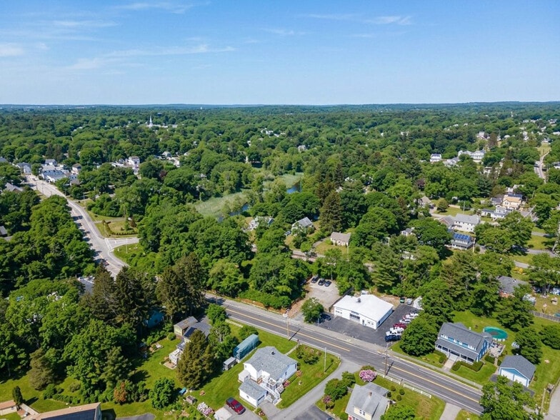 More Photos Of 298 Village St, Medway Warehouse For Sale