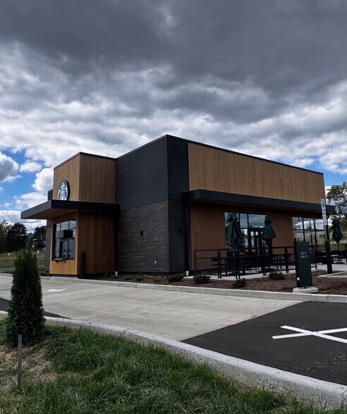 Primary Photo Of 232 Midway Dr, Dubois General Retail For Sale