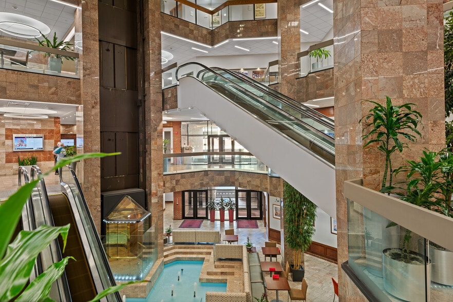 More Photos Of 1 City Center, Portland Office For Lease