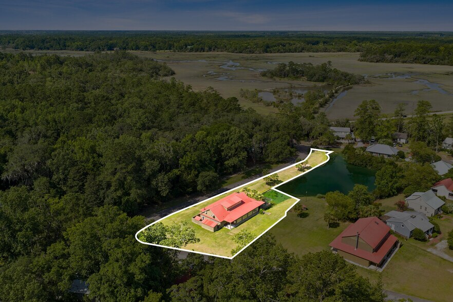 More Photos Of 205 Coosaw Way, Ridgeland Lodge Meeting Hall For Sale